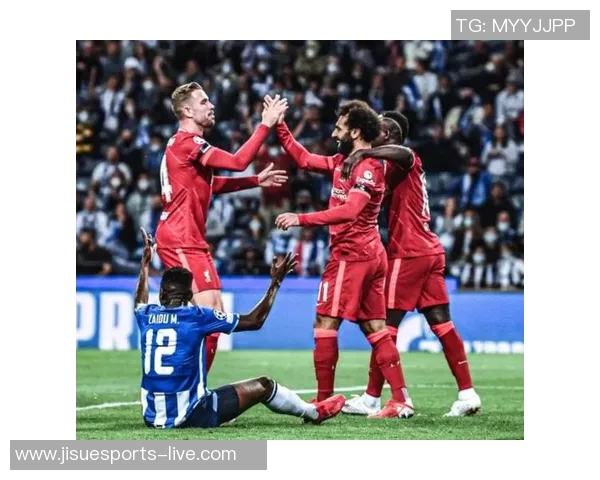 西甲激战波尔图与多特蒙德平局红牌事件引发全场热议与战术分析