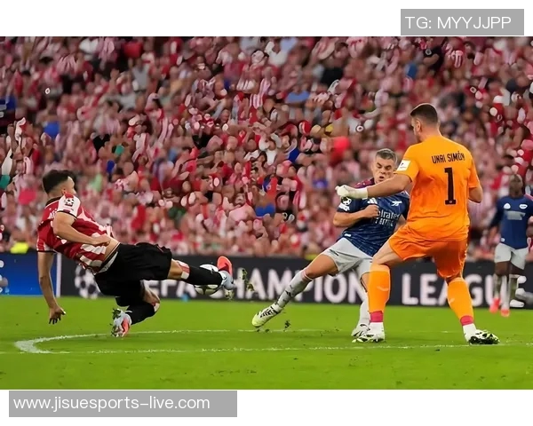 英超惊现冷门巴萨3-0曼联全场沸腾瞬间回顾