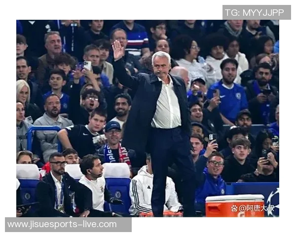 德甲焦点战曼联与本菲卡战平神秘门将神扑瞬间引发全场热议