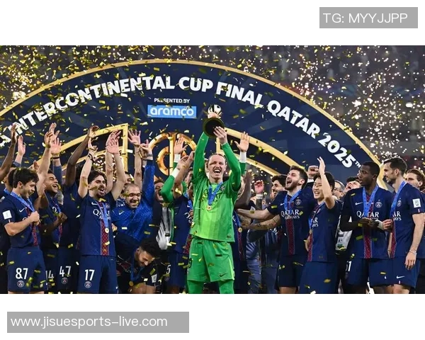 热刺在足总杯中大胜巴黎圣日耳曼帽子戏法点燃全场激情