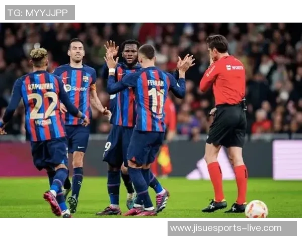 国王杯激战巴萨凭乌龙球小胜切尔西全场回顾精彩瞬间